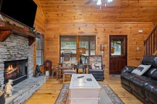 Lakeside Retreat Hot Tub Fishing Hiking - Ellijay - 3