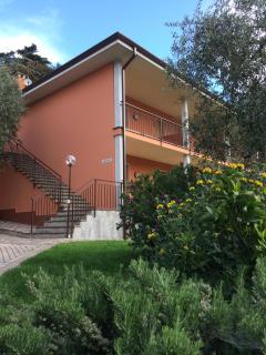 Lake View Tonini Apartments - 4