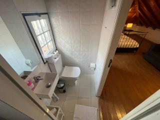 2 Bedroom, 2 Bathroom Apartment - Travessa da Madalena - Lissabon - 1