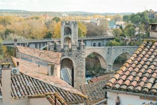 El Call Àtic con vistas al puente de Besalú - Besalú - 5