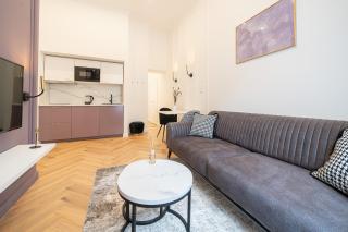 A27- Boutique Apartments, Best Location By BQA - 9