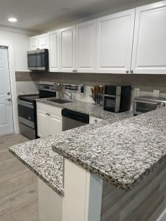 Cozy newly renovated near FLL airport - Fort Lauderdale - 2