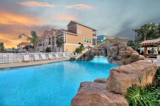 Piggy's Perch (Beachside Townhomes #606) - Port Aransas - 0
