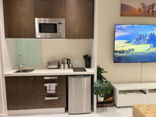 Luxury & Premium Suites Sandton City ONE - 3