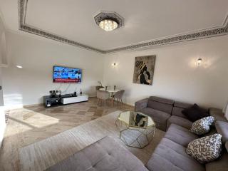 Luxury, Cosy Apartement (Wifi, Balcony, Parking) - Marrakesh - 0