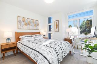2BR 2BA Capitol Hill Cozy Haven- Rooftop - Seattle - 8