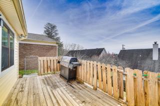Pet-Friendly Knoxville Retreat with Deck and Gas Grill - Knoxville - 8