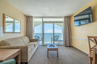Pent House Unit Camelot Resort - Myrtle Beach - 3