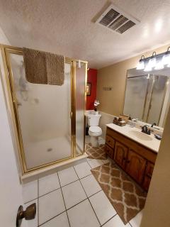 Awesome Location, quiet area - Harrisville - 2