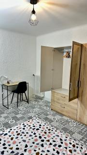 LE BORD DE LA LOIRE - chambre avec salle de bains commune - 7