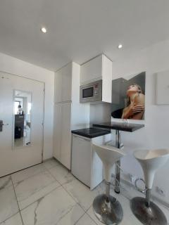 Naturiste Cap d'Agde Héliopolis F 72 - Cap d'Agde - 2