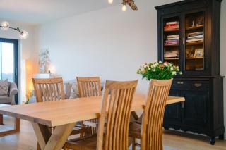 New sunny apartment with 2 large terraces - 2