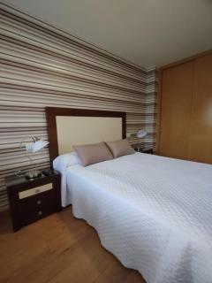 Apartamentos Dezamar Playa - Portonovo - 3