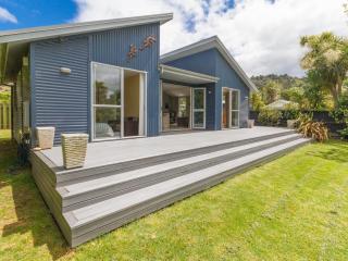 Waihi Wonder - Waihi Holiday Home - Waihi Beach - 0