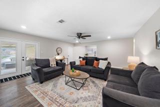 Pool 5 Star Large Deer Park home Super Host - 5