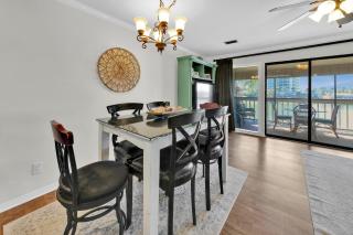 Boardwalk 274 - 5