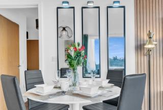 Birmingham City Centre Green Apartment - Birmingham - 3
