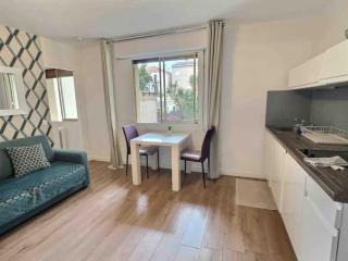 Mozart 10 min walk from Palais des Festivals. parking - Cannes - 1