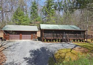 Peace of Paradise | Hot Tub - Mineral Bluff - 5