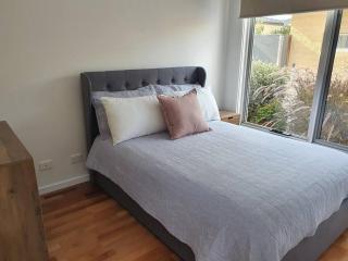 Large townhouse direct access to beautiful beach - Safety Beach - 8