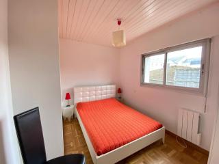 Holiday Home in Vendee near Sandy Beaches - 3