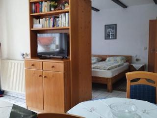Schöne Ferienwohnung mit gemütlicher Terrasse - 4