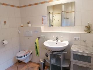 Holiday apartment Kerstin - - 3