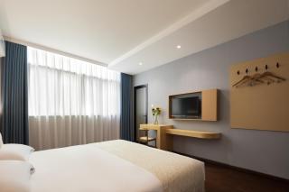 Anlan Hotel Shangrao Wuyuan Cultural Plaza - Wuyuan - 1