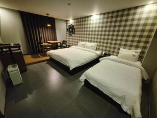 No. 25 Hotel Myeongji Oceanc City Business - Busan - 9