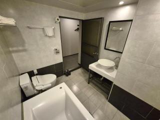 No. 25 Hotel Myeongji Oceanc City Business - Busan - 8