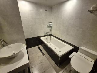 No. 25 Hotel Myeongji Oceanc City Business - Busan - 6
