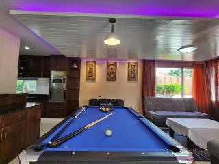 D34长住优惠房-芭提雅市中心高端4间卧室泳池别墅 - 5