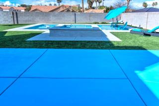 HOUSE VEGAS - 5