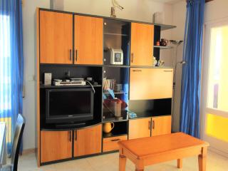 Apartamento Soleado con Terraza, A/A y Garaje en Roses, Cerca de Playa y Parque Natural - ES-258-63 - Roses - 6