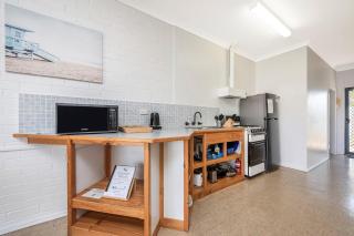 Windsurfer Beach Chalet 5 - 1