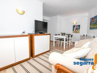 Apartamento con WiFi y Parking a 10m de la Playa de Masia Blanca, Costa Dorada - ES-320-18 - El Vendrell - 1