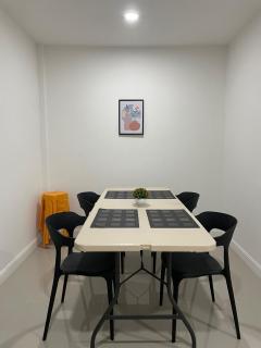 Home One บ้านพักรายวัน - Buriram - 9