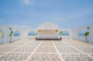 Khách sạn Moonlight Hotel - Mặt biển Hải Tiến - Trung Ngoai - 1