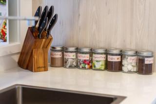 Single Level Studio, CBD Escape: King bed - Christchurch - 1