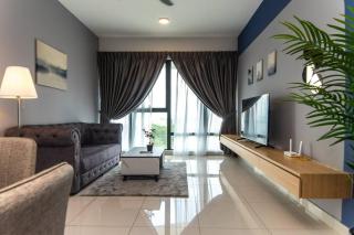 Mosaic Southkey Blue Harmony 2BR Midvalley by Our Stay - Johor Bahru - 0