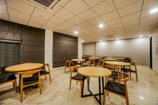 Townhouse Unitech Cyber Park Gurgaon Near Omaxe Celebration Mall - Gurgaon - 4