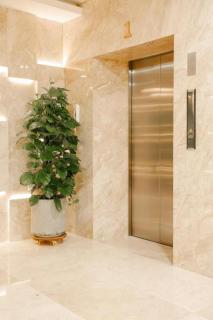 Trung Son Hotel & Apartment near Tan Son Nhat Airport - Ho Chi Minh - 1