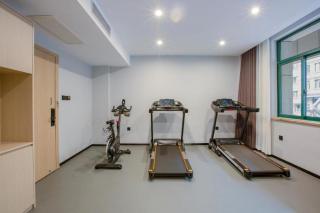 Borrman Hotel Jinhua Yiwu International Trade Mall - 1