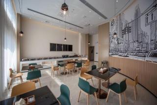 City Comfort Inn Ezhou Wuyue Plaza - Ezhou - 3
