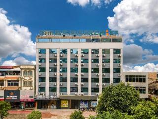 City Comfort Premier Hotel Qinzhou Lingshan Traditional Chinese Medicine Hospital Gymnasium - 1