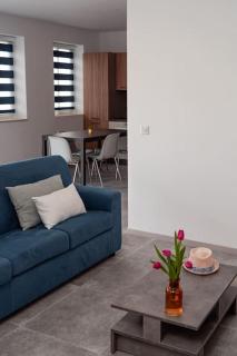 Designer 2BDR and 2Bath Near Sea Retreat! - Il-Gżira - 4