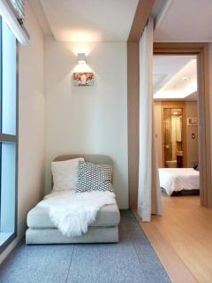 해운대 엘본 # Haeundae station 3min# sea 3min# high floor view# luggage storage# flexible checkin& out# family - 2