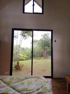 Uphill Cozy Cabins in an Island Lake for Family getaway - 1