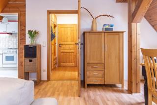 Alpen-Hostel Apartment Südgrat mit Motorradvermietung - Memmingen - 3