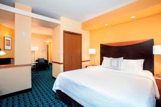 Fairfield Inn and Suites by Marriott Lakeland Plant City - Plant City - 4